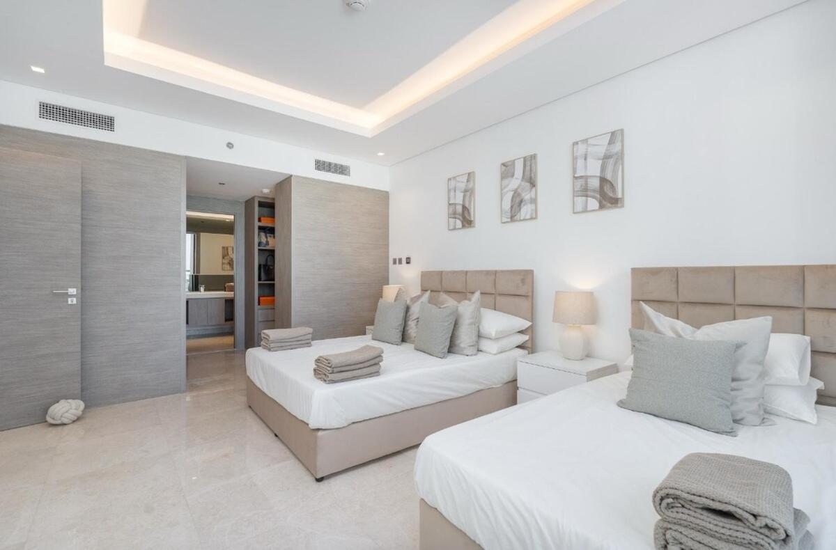 Sophisticated In Downtown - Burj Views From Dubai