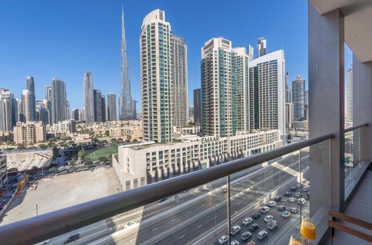Sophisticated In Downtown - Burj Views From Dubai