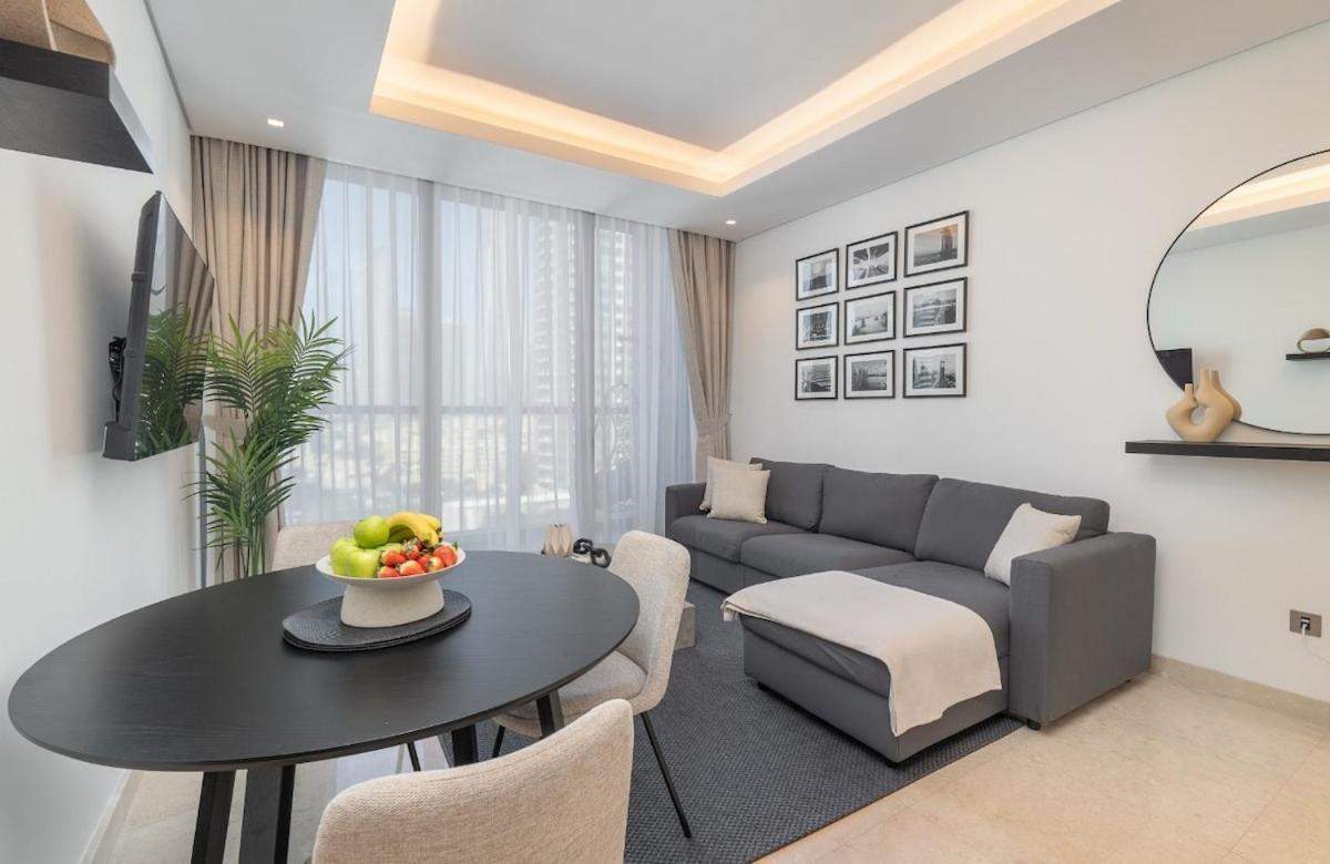 Sophisticated In Downtown - Burj Views From *