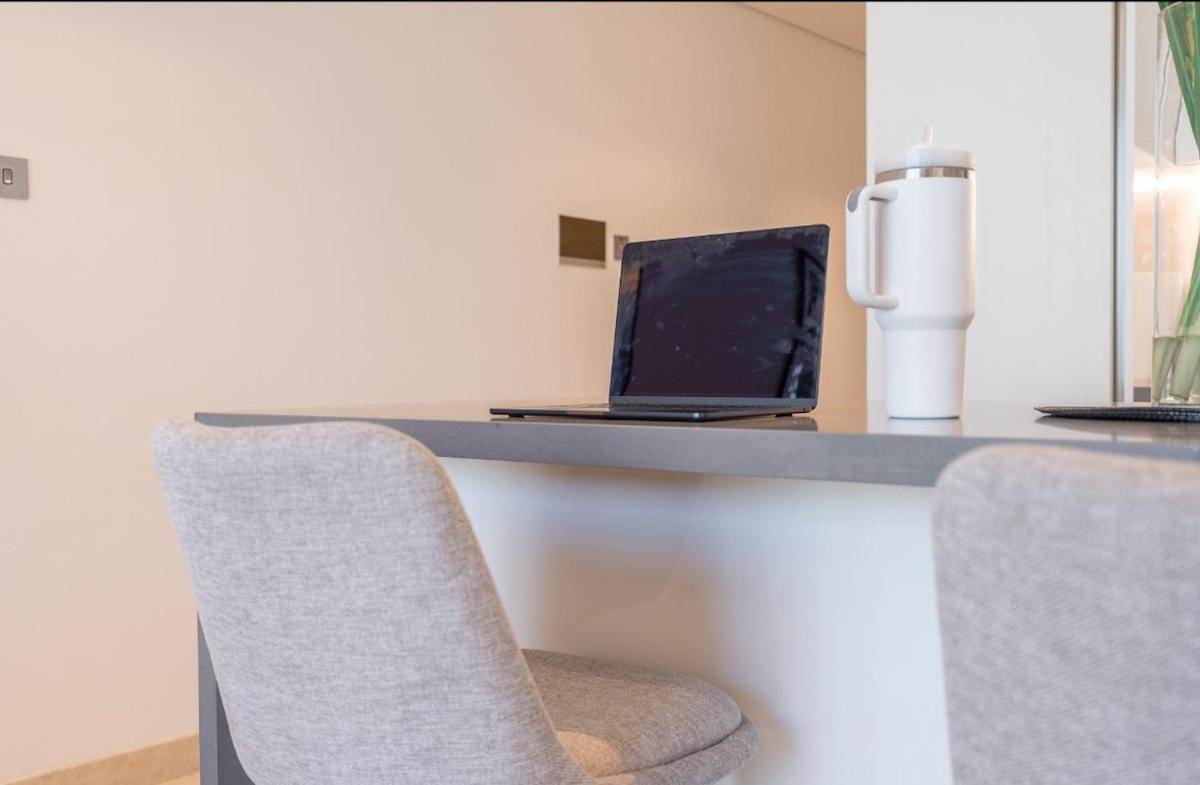 Apartment Sophisticated In Downtown - Burj Views From Dubai